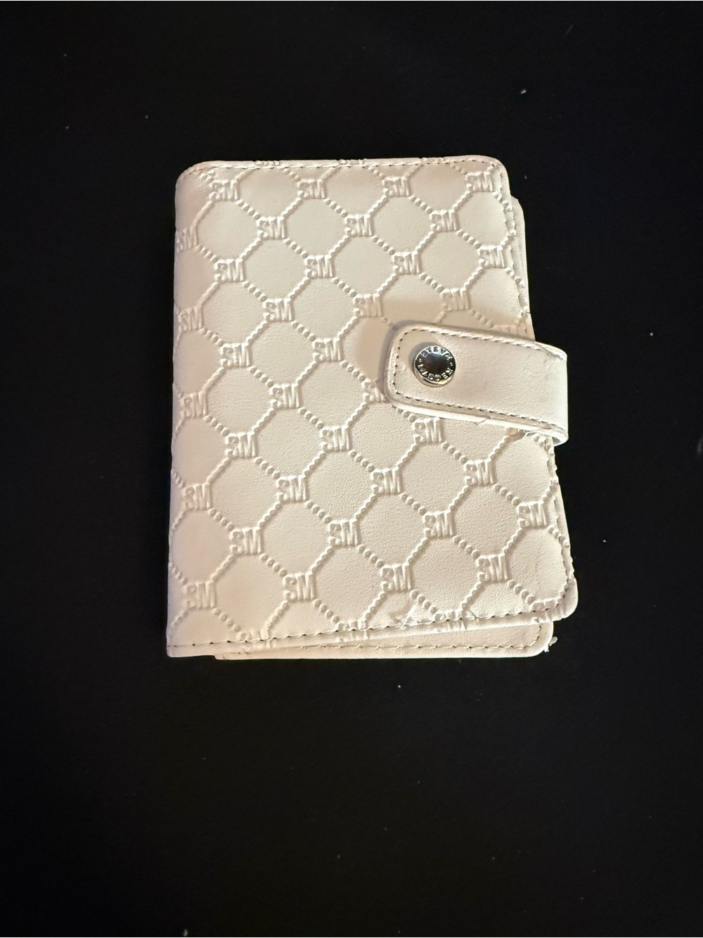 Steve Madden Cream Quilted Card Wallet with Snap